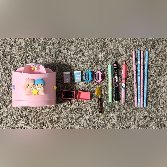 Stationary Sanrio Kawaii Supplies 14pc Bundle! - Picture 1 of 4